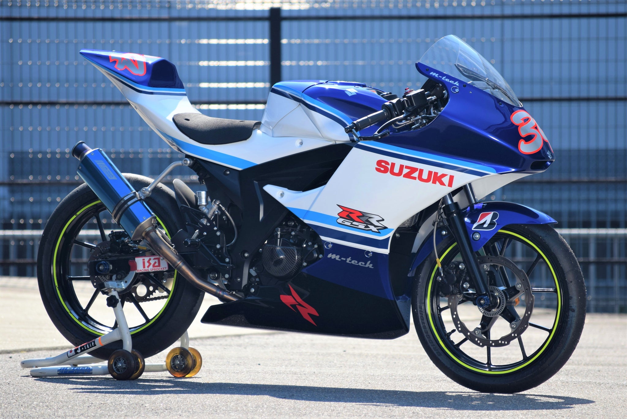 ご予約品＊GSX-R 125 FRP フルカウル レース用 – motorcycle pro shop : m-tech